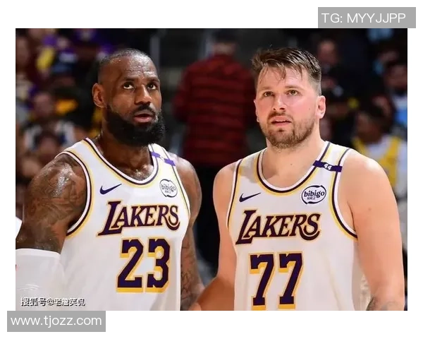 11月1日独行侠对湖人精彩比赛视频回放全程回顾与分析 11月1日独行侠对湖人精彩比赛视频回放全程回顾与分析