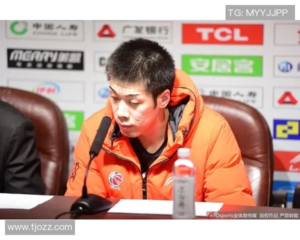 猛龙勇士第六场赛后发布会精彩回顾与球员表现分析